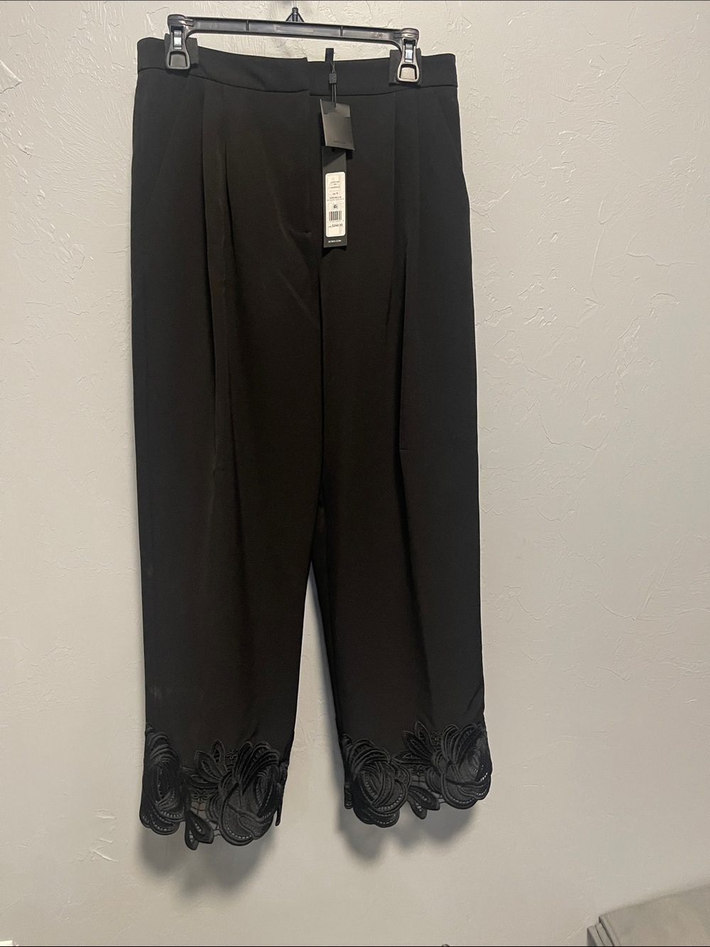BCBGMaxAzria Black Cropped Embroidered Hem Dress Pants new with tags